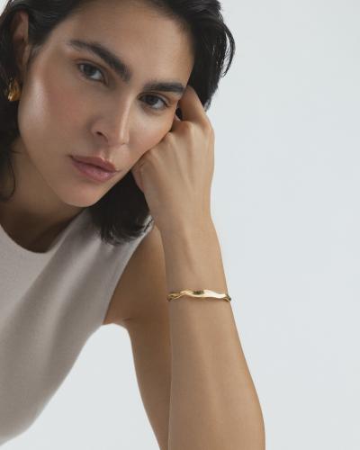 Mockberg wavy bolded cuff rannerengas