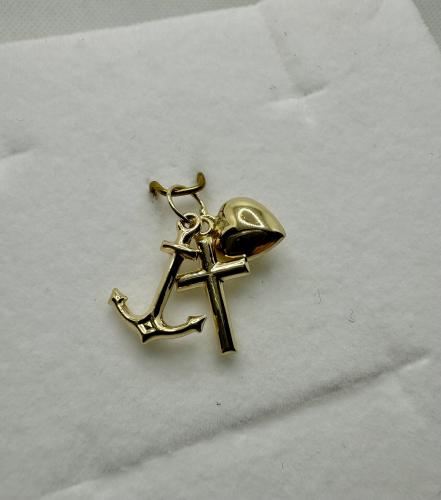 Kultariipus usko,toivo ja rakkaus