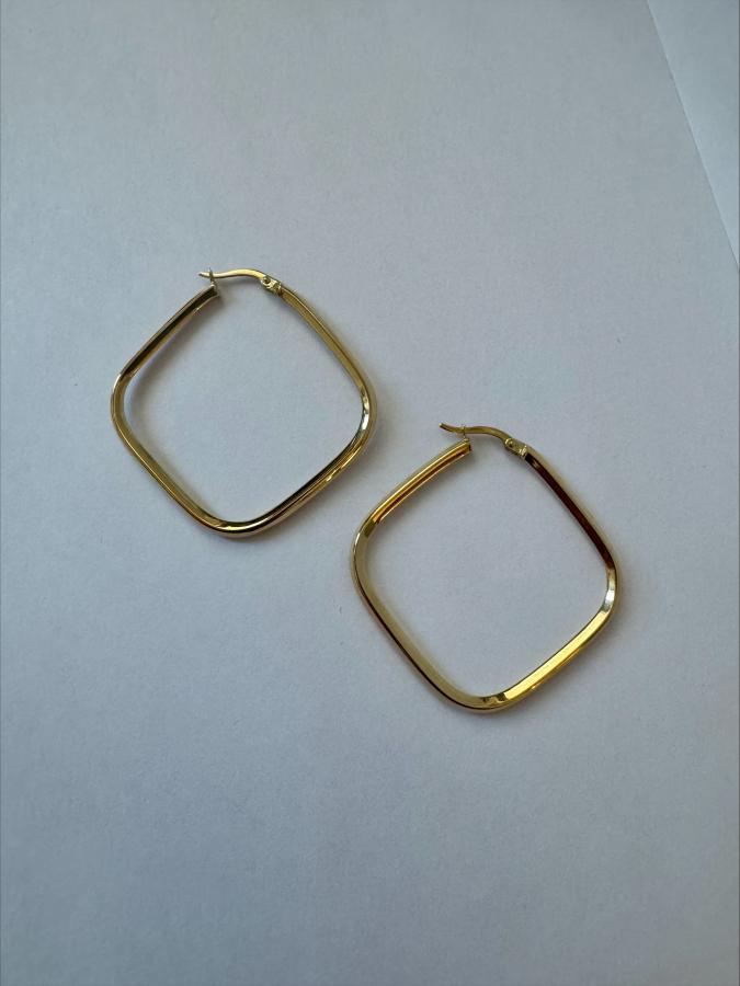 Kantikkaat isot korvarenkaat, keltakulta