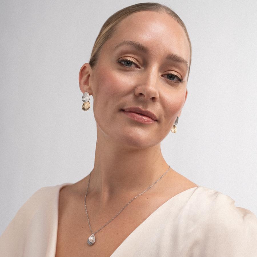 Lumoava LILY korvakorut