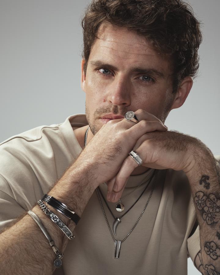 Lumoava Toivo rannekoru