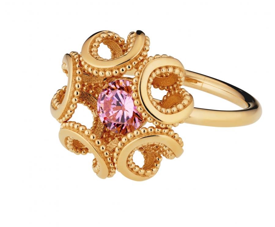 Lumoava Alma -sormus